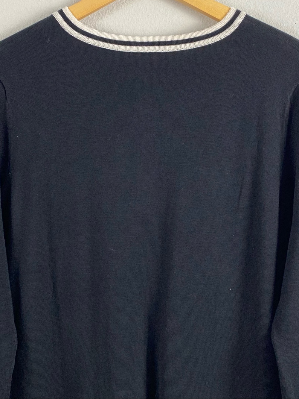 Mango MNG Contrast Tipped Long Sleeve Parker Cardigan Sweater | Black/Ivory - Picture 5 of 16